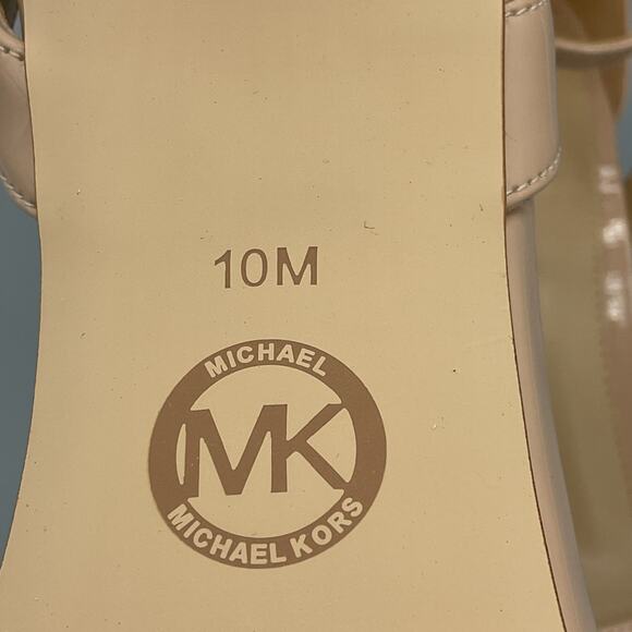 NEW Michael Kors Women’s Kimberly Faux Patent Leather Sandals Beige Size 10M - Picture 5 of 10